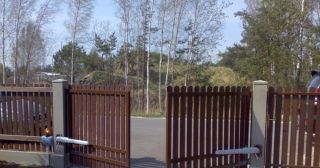 Купить распашные ворота из штакетника Геленджик, цена от 2704 руб.